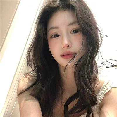 白色的女人